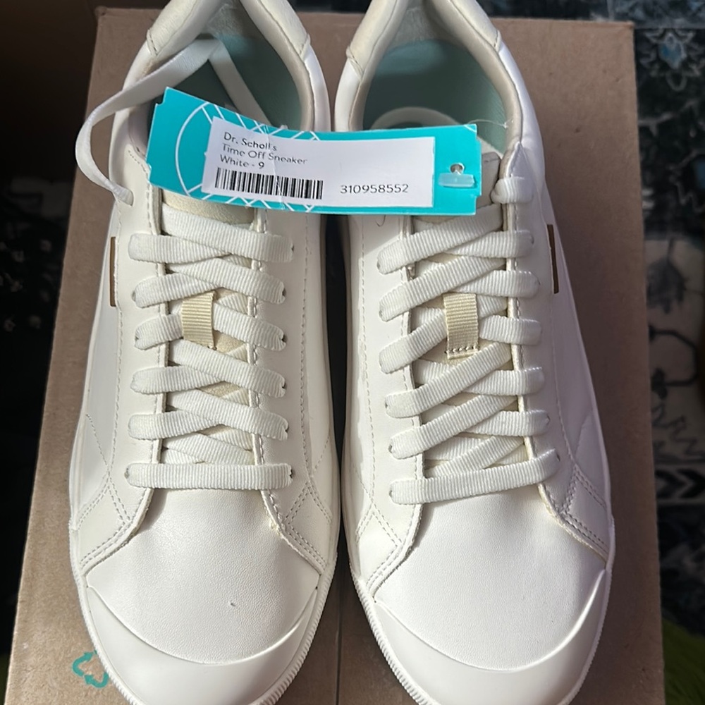 Dr. Scholl's Women's White Sneakers